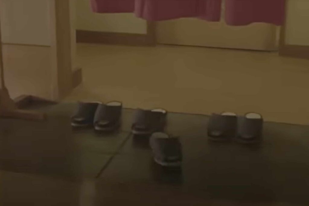 nissan slippers