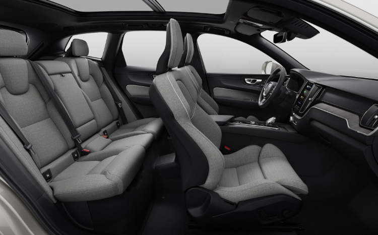 Volvo XC60 Interior 2023