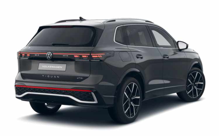 Volkswagen Tiguan Front 2025
