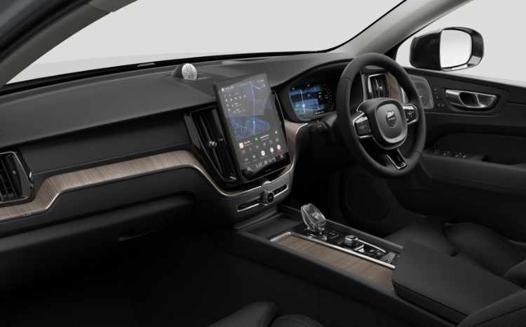 Volvo XC60 Interior 2025