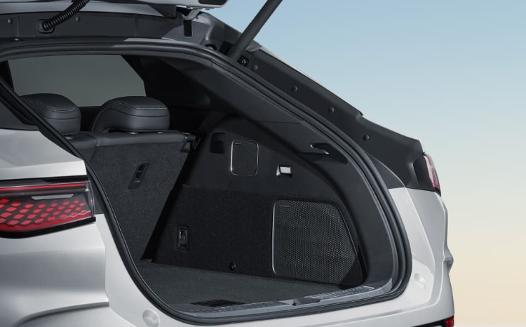 BYD Sealion 7 Boot 2025